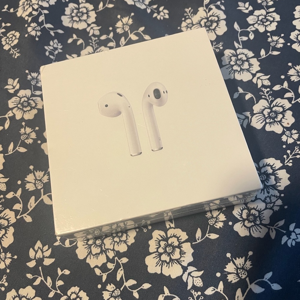 APPLE AIRPODS —new with tags (nwt)